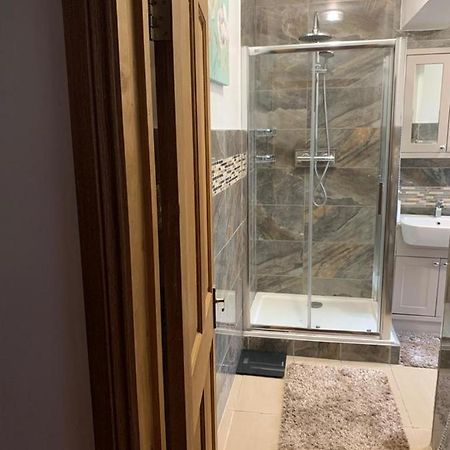 Fbs Homestay Norwood 외부 사진
